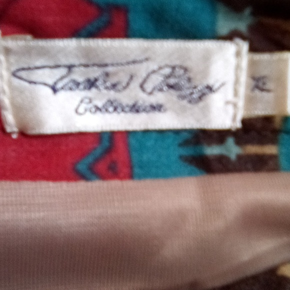 NWOT Tasha Polizzi Brown And Red Aztec Ruffled Higher Front Lower Back - Picture 4 of 4